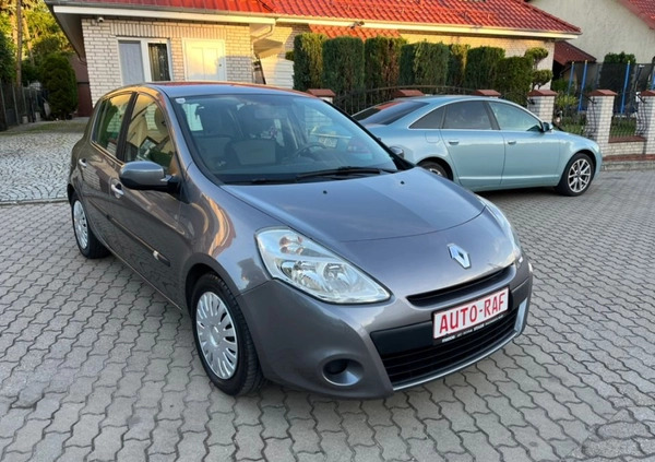 Renault Clio cena 12900 przebieg: 190000, rok produkcji 2009 z Nowy Targ małe 172